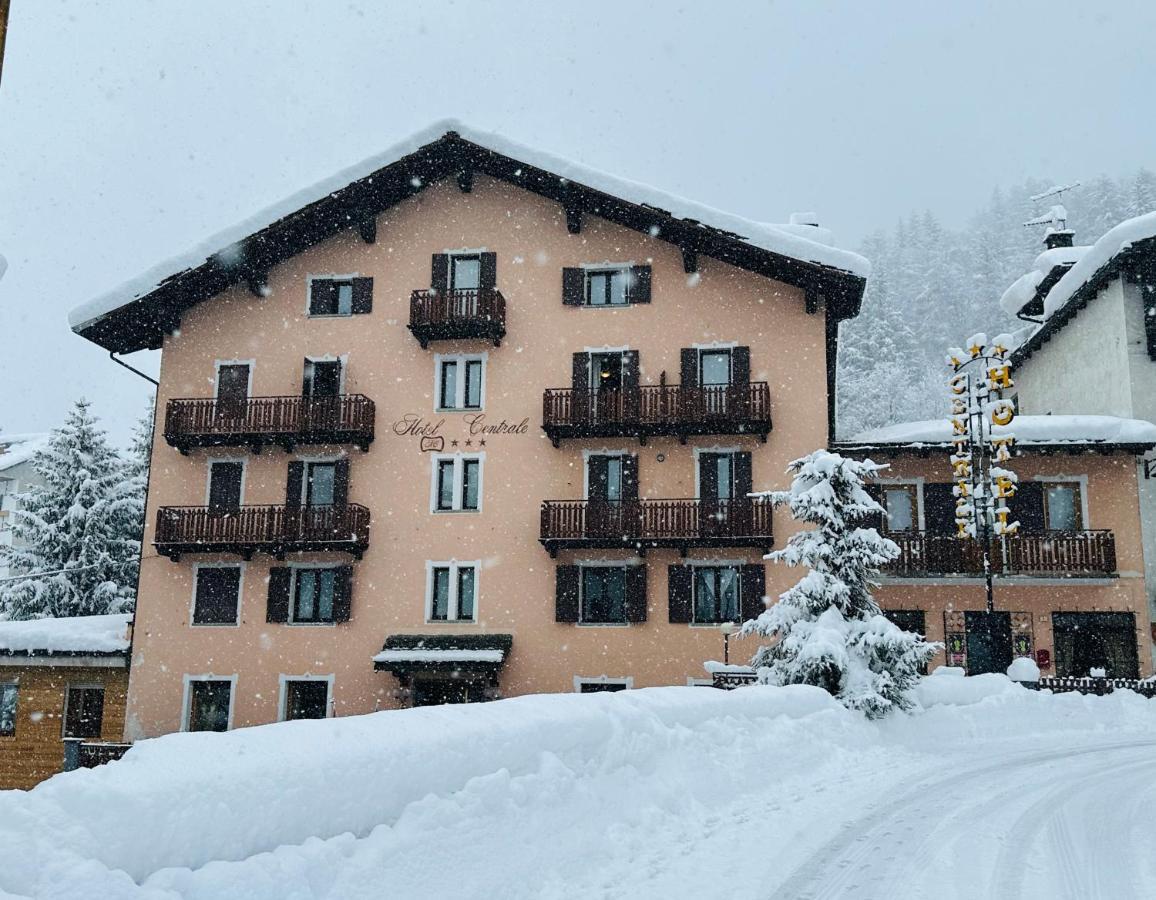 Centrale Courmayeur Eksteriør billede